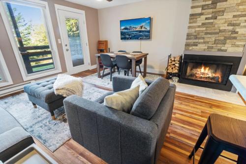 Snowshoe Apartamento | Mountain Crest 3 Studio Near Slopes And Shuttle Bus WiFi Gated Parking