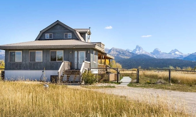 Clawson Casa | Mountain Family Cabin w/Full Teton Views ~ Hot Tub & Sauna
