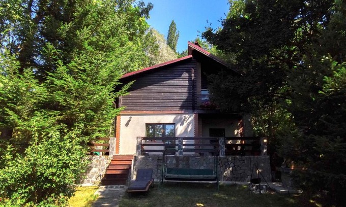 Comarnic Casa | Mountain Family Chalet on Prahova Valley