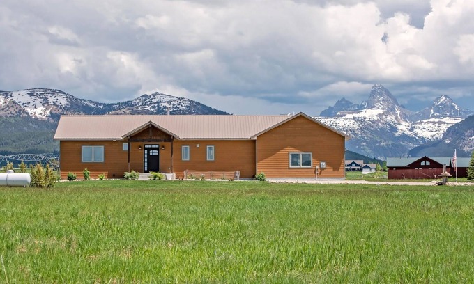 Driggs Casa | Mountain Family Retreat w/Teton Views + Hot Tub