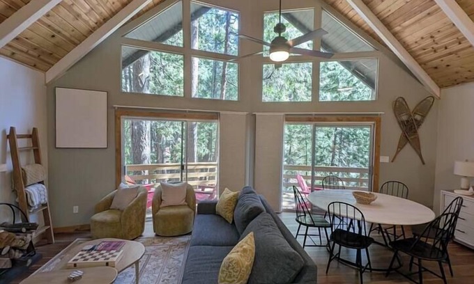 Glencoe Casa | 3-bedroom plus Loft Mountain Haven Near Kirkwood Resort