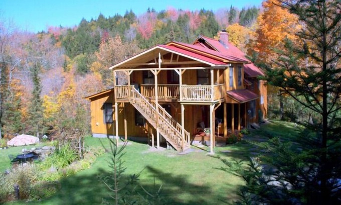 Northfield Casa | Mountain Home En 75 hectáreas con Brooks & Cascadas En Cent