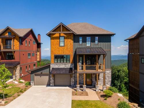 Lenoir Casa | Mountain Kandy at Blue Ridge Mountain Club