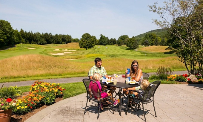Ludlow Casa | Mountain Lodge At Okemo-1br Fireplace & Updated Kitchen 1 Bedroom Condo by RedAwning