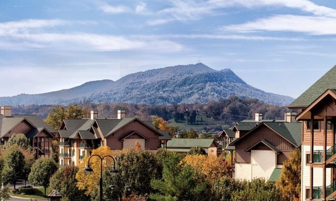 Sevierville Complejo | Mountain Magic at Wyndham Smoky Mountains –The Ultimate Family Escape- 3 Bd. Dlx