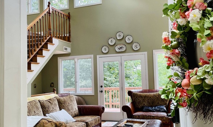 Dahlonega Casa | Mountain Magic in the Heart of Wine Country!
