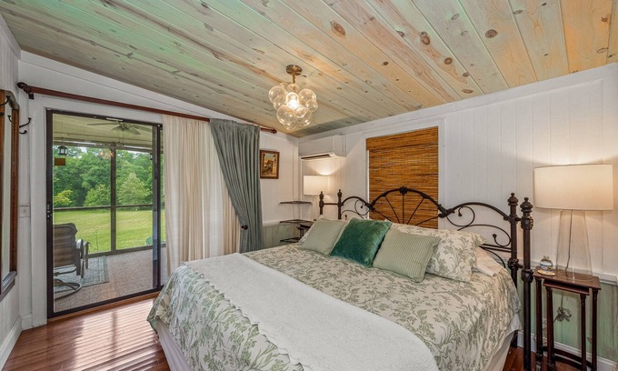 Mentone Cabaña | Mountain Meadow