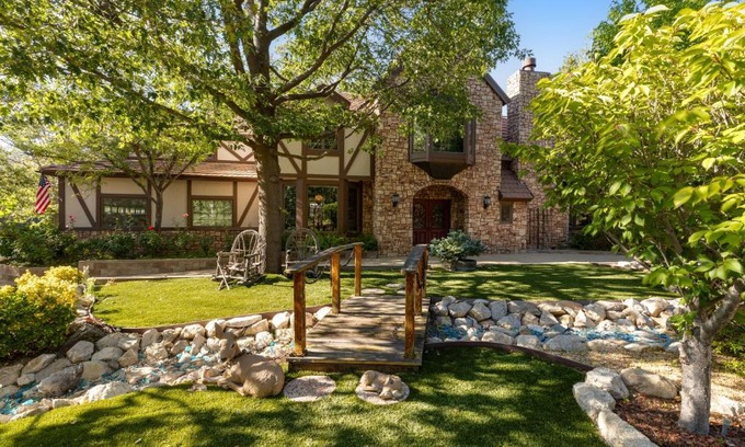 Lake Arrowhead Casa | Mountain Memories on Tavern Bay