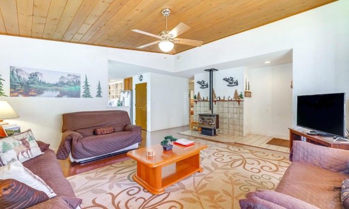 Groveland Casa | Mountain Paradise about 1 Mile to Pine Mountain Lake!