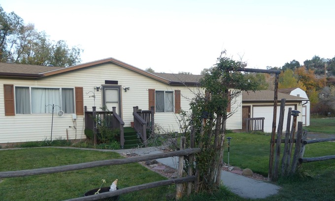 Collbran Casa | Mountain Retreat 1.2 acres, secluded but with walking distance of town.
