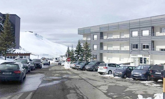 Arette Condominio | Mountain Retreat: 2-Bedroom Apartment with Ski Access in Arette