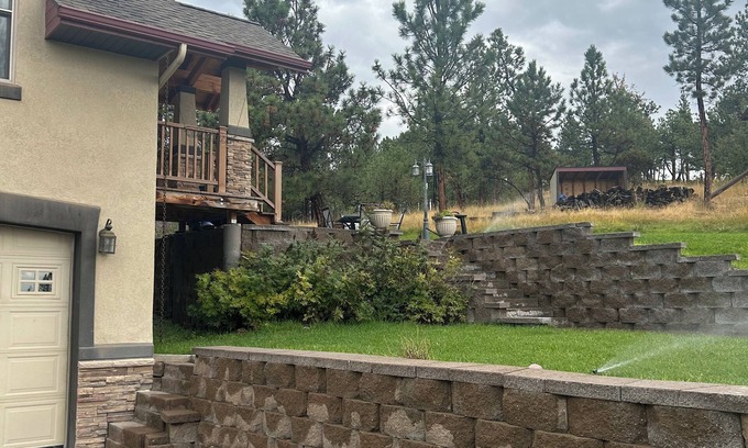 Helena Casa | Mountain Retreat close to town.