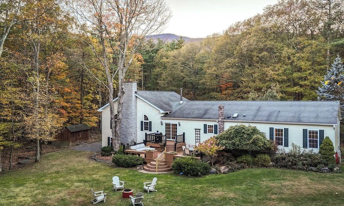 Round Top Casa | Mountain retreat in heart of the Catskills