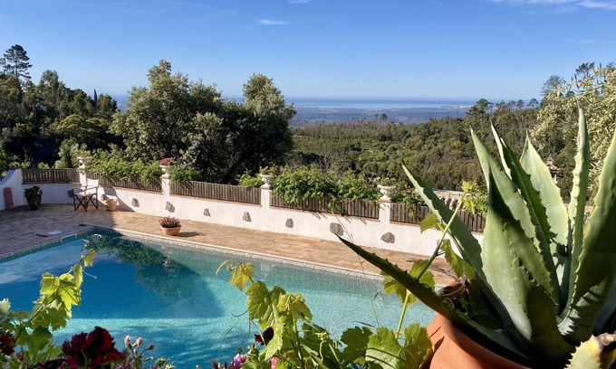 Monchique Villa | Refugio de montaña en un entorno mágico con piscina climatizada y hermoso jardín