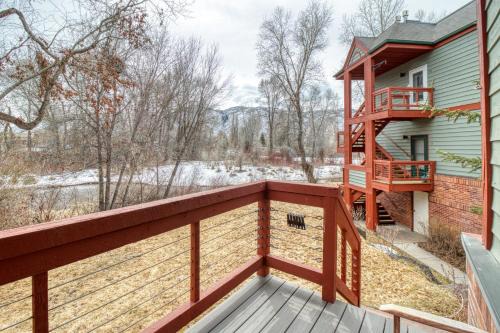 Basalt Apartamento | Mountain Retreat