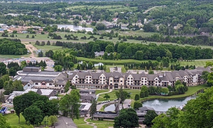 Boyne Falls Condominio | Mountain Run at Boyne -1 Bedroom Suite