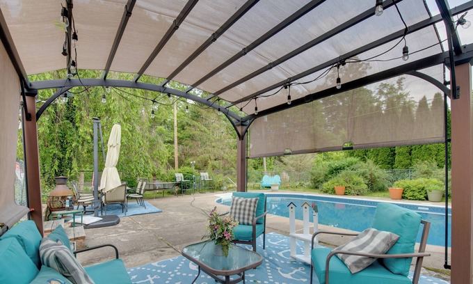 Mountain Top Casa | Mountain Top Home w/ Pool ~ 20 Mi to Skiing
