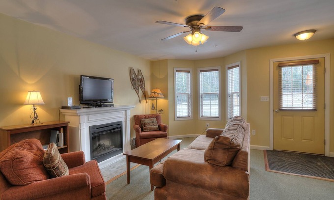 Sandy River Condominio | Mountain Brook Condo 150 - Ski in ski out condo at Saddleback
