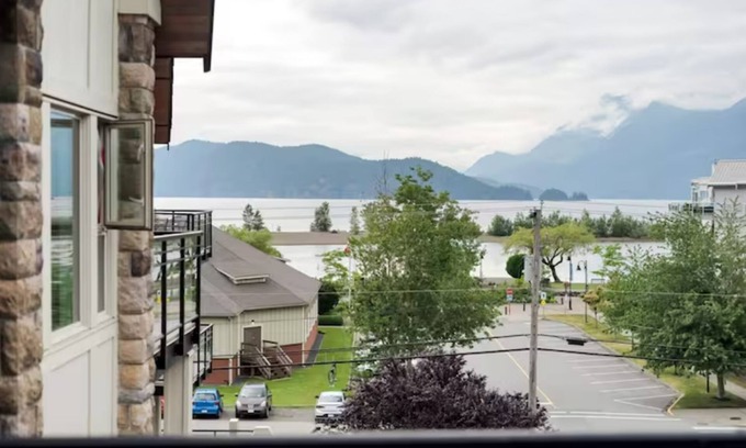 Harrison Hot Springs Apartamento | Mountain View Penthouse 7BR Combo