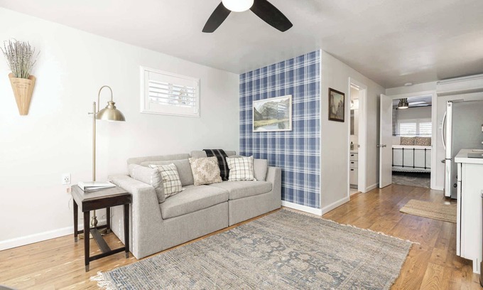 North Fork Apartamento | Mountain View Apt by Manzanita Lake