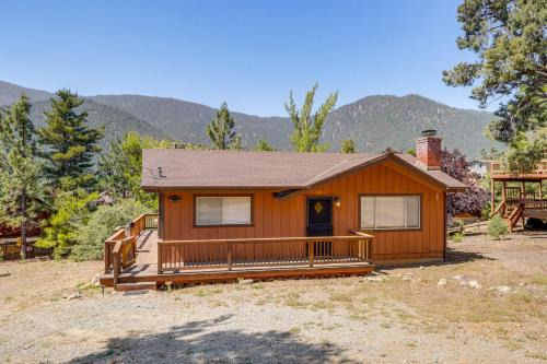 Pine Mountain Club Casa | Mountain-View Haven with Deck in Pine Mountain Club