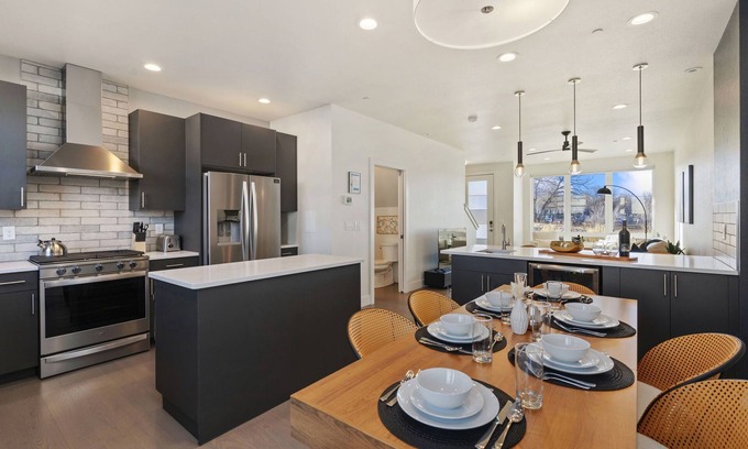 Old Town North Casa | Mountain View Home w/ King Beds & Rooftop Deck