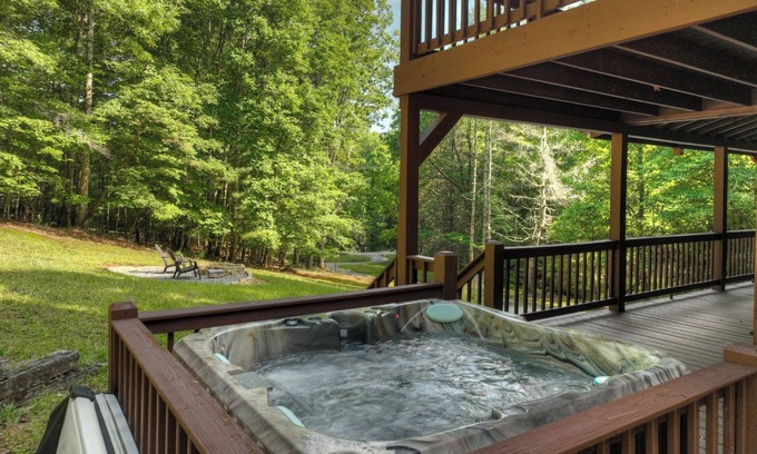 Cherry Log Cabina | Mountain views and more! - Cherry Creek Retreat