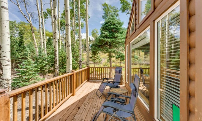 Fort Garland Casa | Mountain Views Cabin in Fort Garland Near Hiking