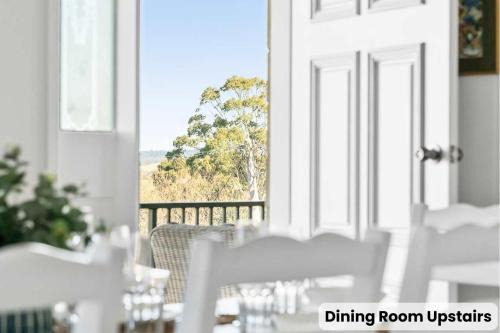 Milton Casa | Mountain Views Milton - renovated home near village