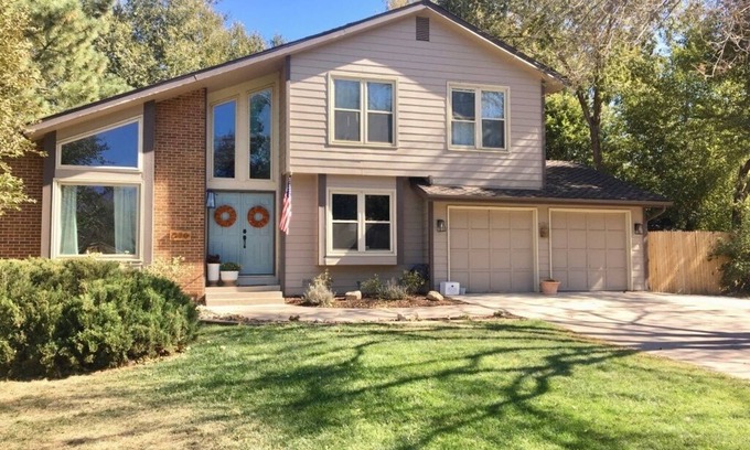 Southwest Colorado Springs Casa | Mountain Views Home to Rest, Relax, & Adventure