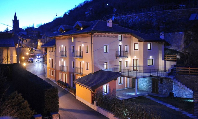 Chambave Villa | Villa de montaña para familias / grupos (4-16 personas)