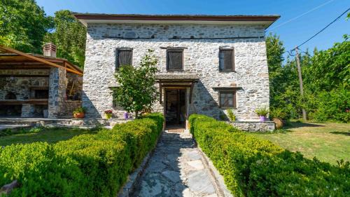 Zagora-Mouresi Apartamento | Μountain Whispers