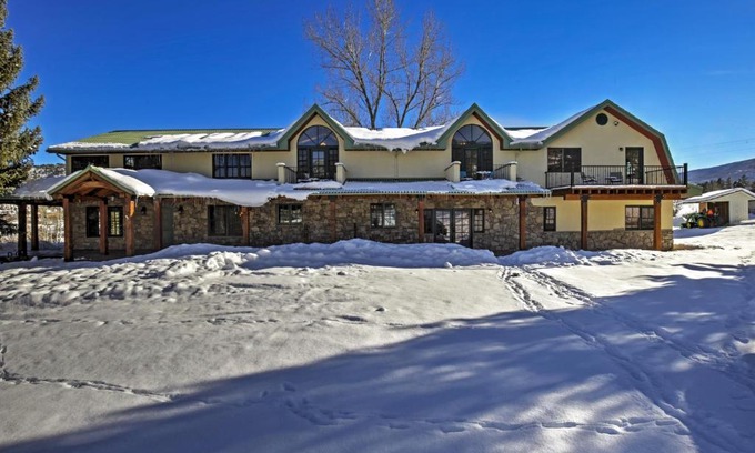 Glenwood Springs Casa | Mountaineer Manor