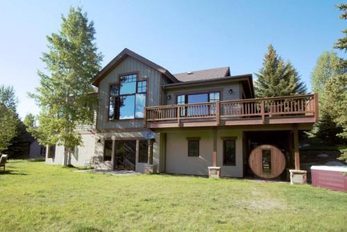 Edwards Casa | Mountainside Manor with Hot Tub
