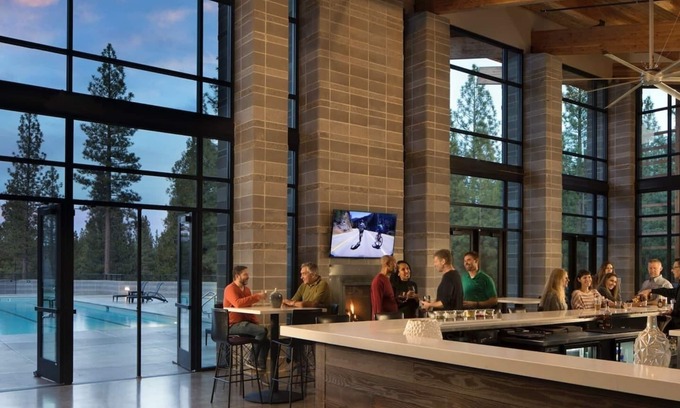 Gold Mountain Casa | Mountaintop Cabin Hot Tub Views Family Golf