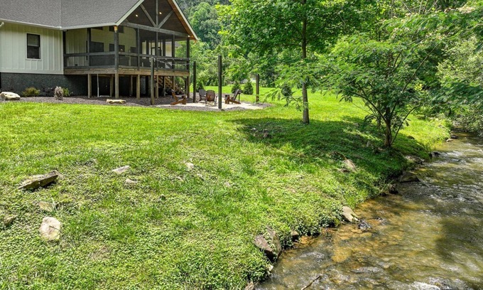Ellijay Cabina | Mountaintown Cottage