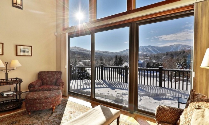 Killington Casa | MountainView - Luxurious 5800SF Retreat with Breathtaking 4-Season Views!