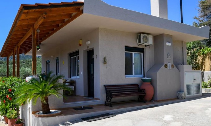 Agios Nikolaos Casa | Mourelo House