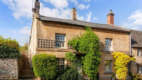 Longborough Casa | Mouse Manor