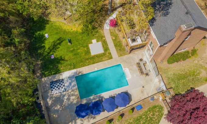 Greensboro Casa | Movie Theatre, Pool, Fire-pit, 7 Bedrooms