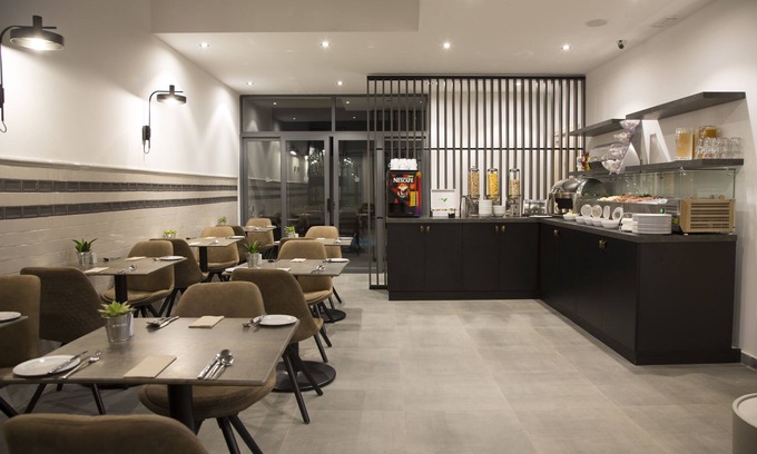 Sliema Hotel | Mr. Todd Hotel