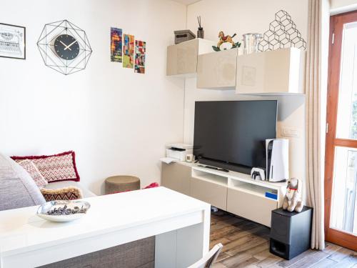 Marino Apartamento | MRB Real Estate - Maison Ludovica - Monolocale Moderno con Giardino