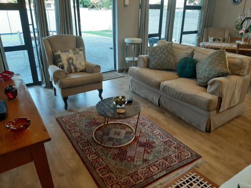 George Apartamento | Mrs Catherines Selfcatering Apartment