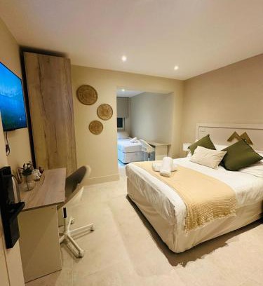 Brent Hotel | MSM Arena Hotel