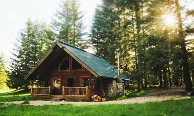 Rhododendron Cabina | Mt. Hood View