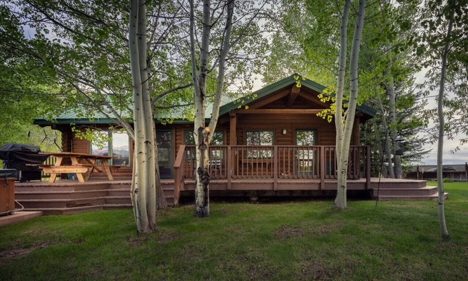 Tetonia Cabina | MT Ranch ubicado en Tetonia