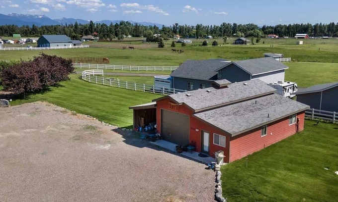 Kalispell Casa | MT Views, Firepit, Sauna, Fishing, Glacier Park