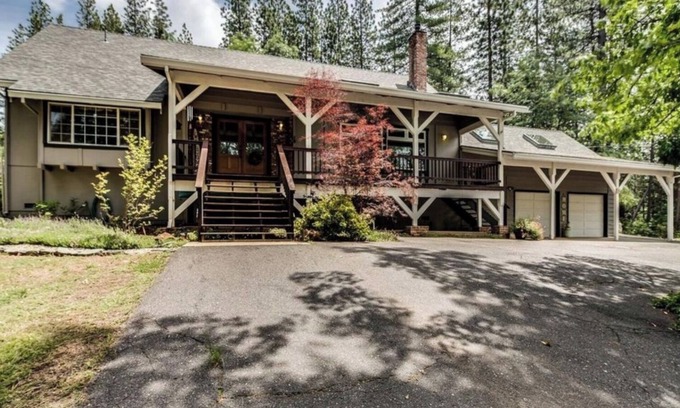 Glencoe Casa | Mtn House w/private pool close to hiking/lake/wine tasting + Large Game Room