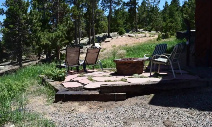 Coal Creek Apartamento | Mtn Retreat: Hike ,Hot Tub, Explore CO, Ski, Relax