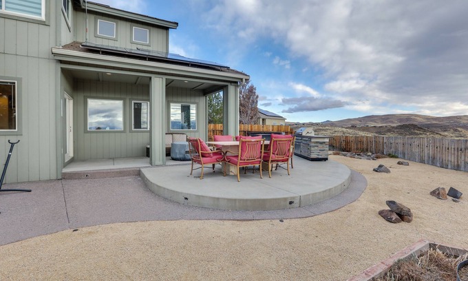 Sparks Casa | Mtn-View Escape w/ Hot Tub in Sparks!